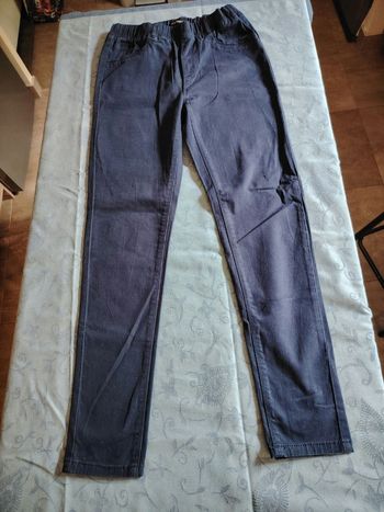 Pantalon fille taille 14 ans