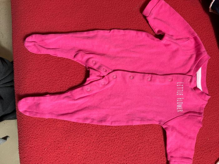 Lot 6 vêtements neufs 3/6 mois - photo numéro 2