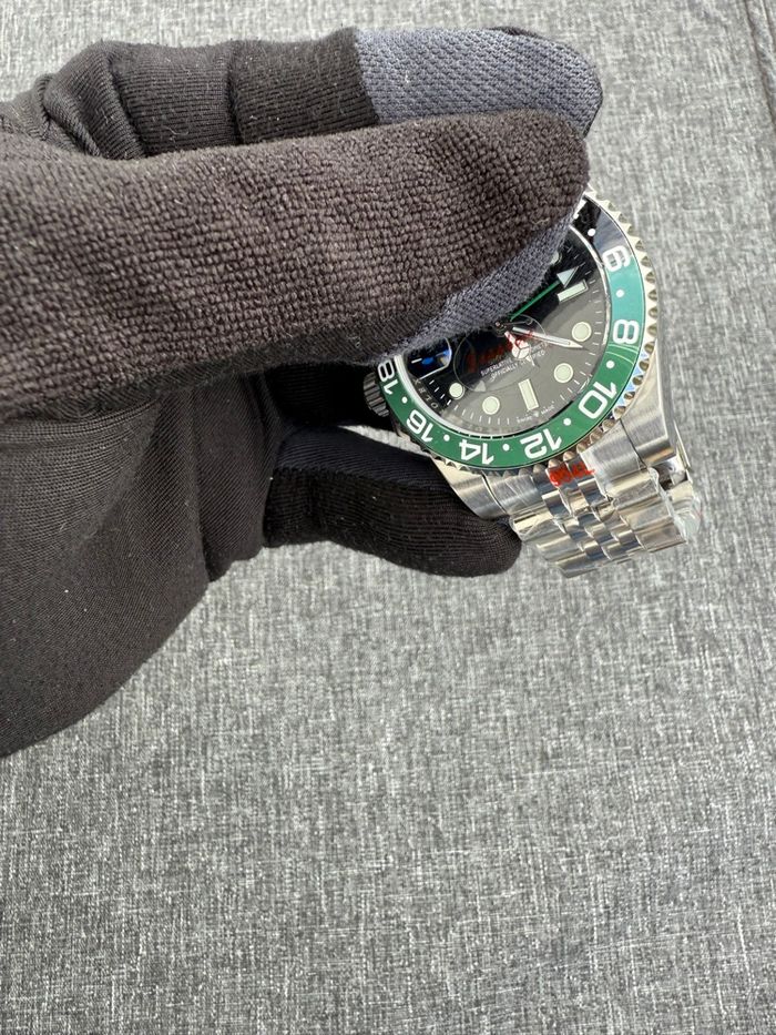 Montre GMT automatique