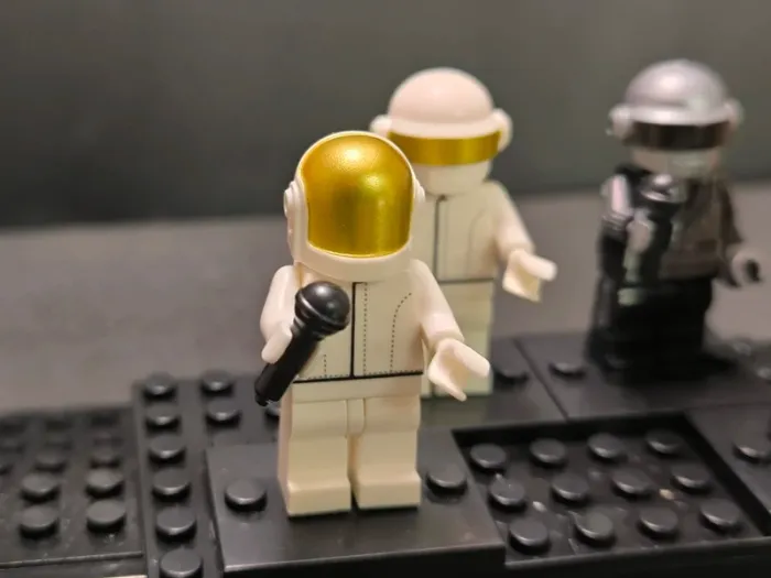 Mini figurine Daft Punk type lego - photo numéro 2