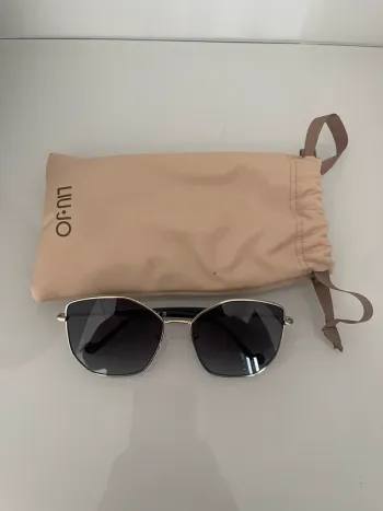 Lunettes de soleils LIU JO
