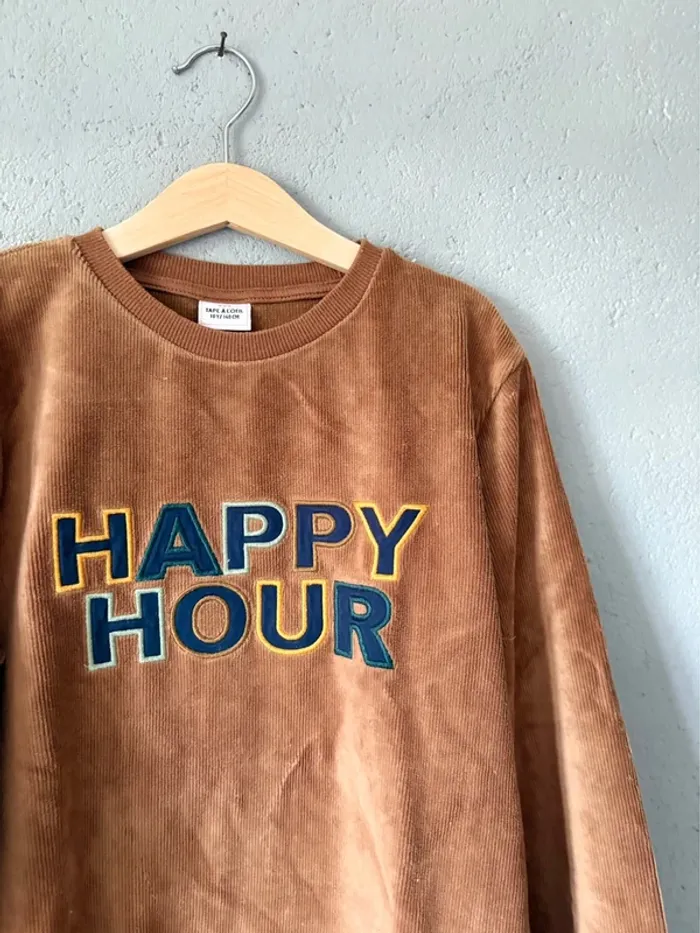 Sweat-shirt TAO 10ans 🚗 - photo numéro 3