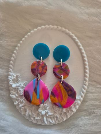 Boucles d’oreilles en pâte polymère multicolore ! 🤩 #Bijoux #Créations #Couleurs