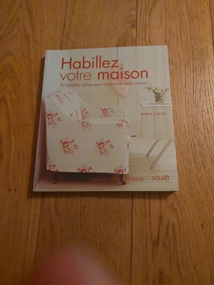 Livre de tissus Habillez votre maison