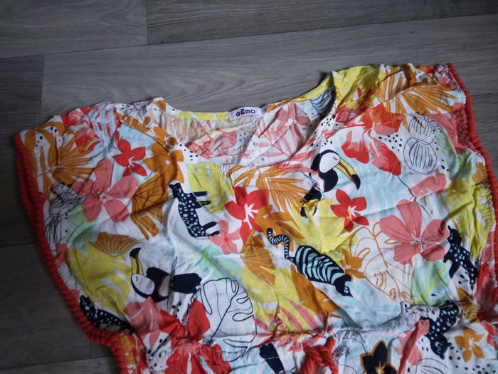 Robe de plage 5 ans NEUF - photo numéro 9