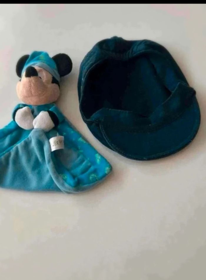 Casquette  béret  3 mois - photo numéro 3