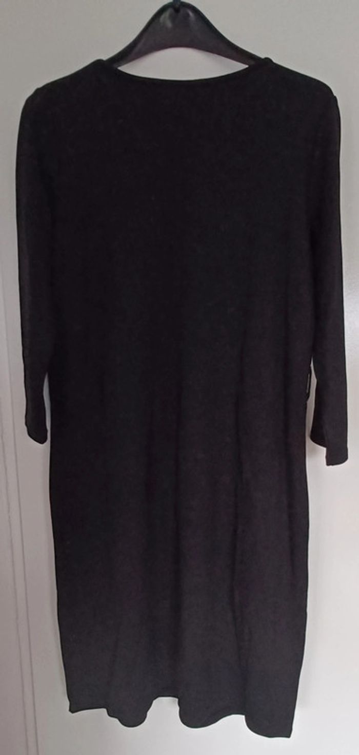Robe noire Linea Loresi - photo numéro 2