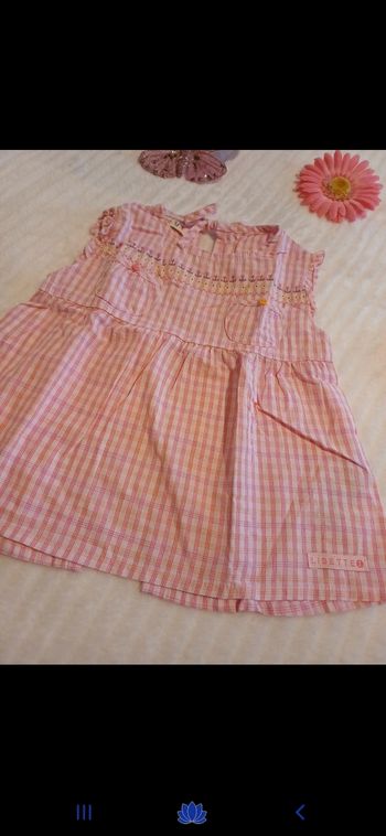 Blouse bébé taille 6 mois