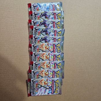 Lot de 10 Boosters Pokémon EV8.5 Évolutions Prismatique