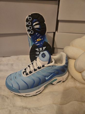 TN enfants taille 30 neuves