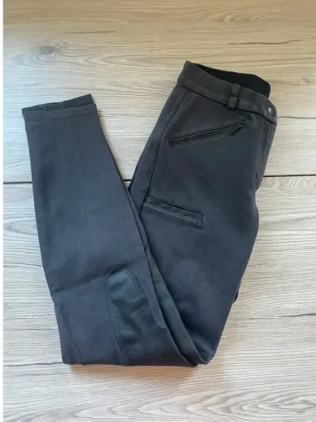Pantalon Fouganza – Taille 36 – Très bon état – Noir
