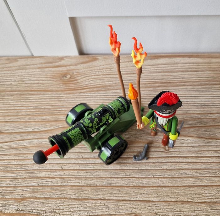 Playmobil 6162 Capitaine pirate avec canon - photo numéro 2