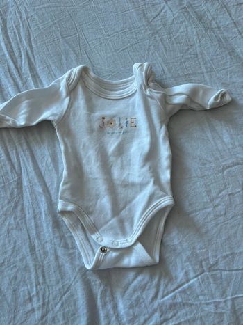 Body 1 mois