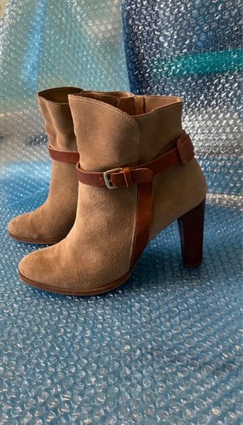 Bottines en daim beige pour femme