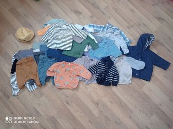 Lot vêtements 1mois