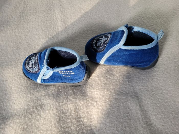 Chaussons pointure 21 - photo numéro 3
