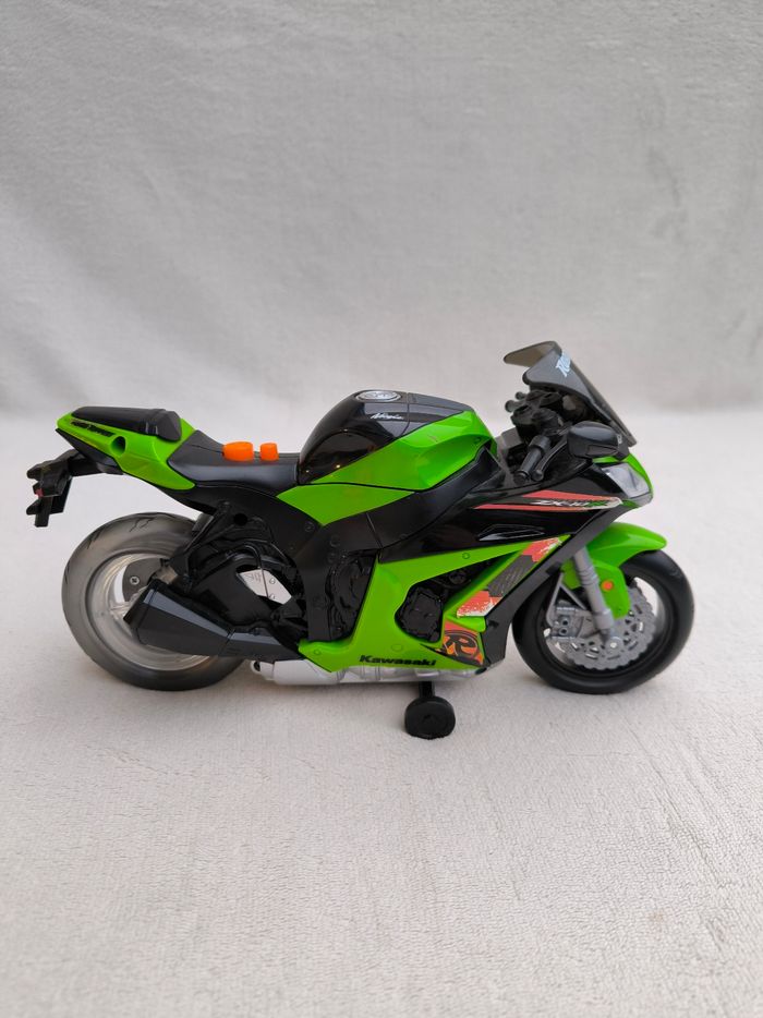 Moto Kawasaki Toy State - photo numéro 4