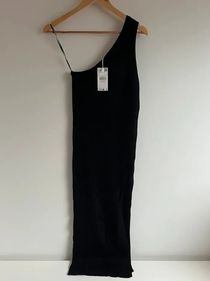 Robe asymétrique Mango