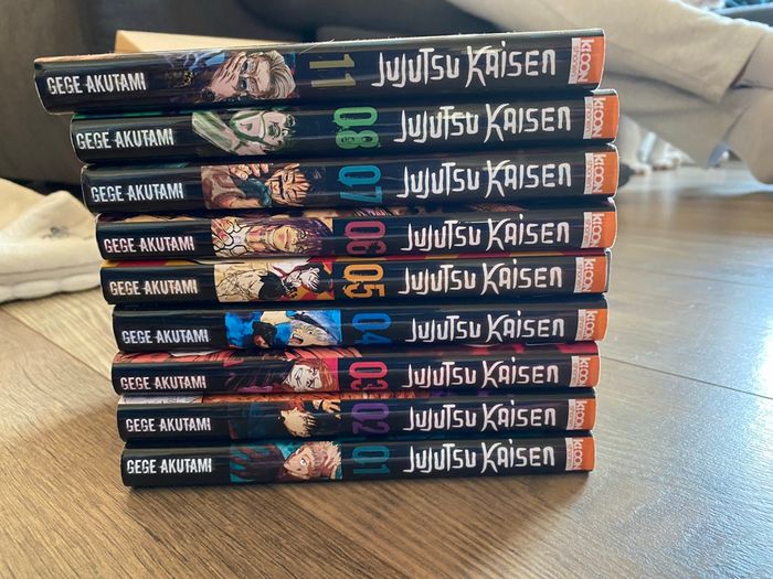 Lot 9 mangas jujutsu kaisen tomes 1 à 8 + 11 - photo numéro 2