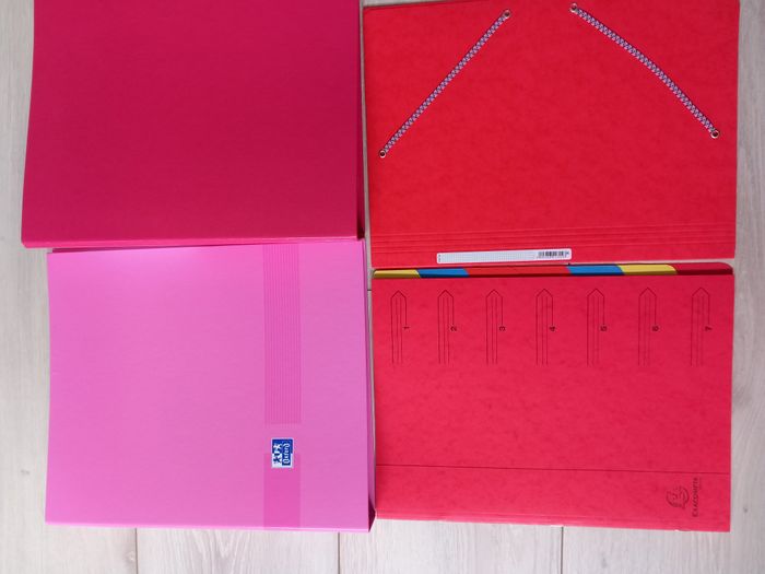 Lot de fournitures scolaires neuves filles (classeurs, intercalaires, cahier ...) - photo numéro 2