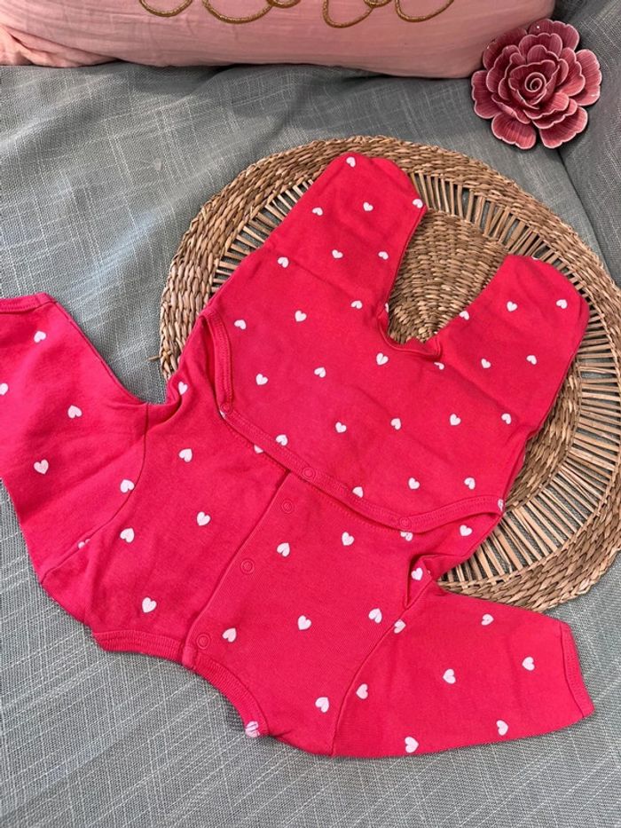 Pyjama coton taille 1 mois motif cœur - photo numéro 4