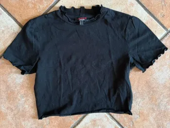 Top noir taille s col rond Jennyfer taille s