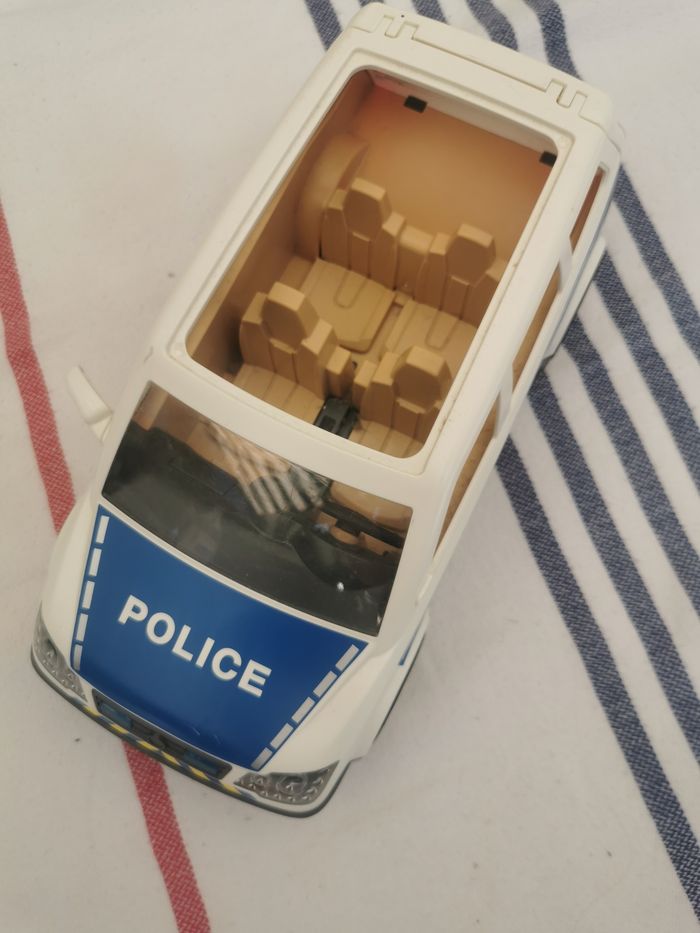 Playmobil city action 6920 Voiture de Police - photo numéro 7