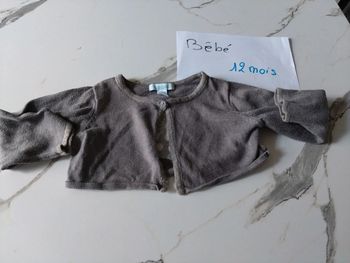 Gilet court boléro taupe obaibi bébé fille 12 mois