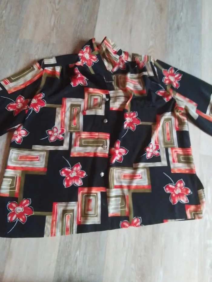 Chemise blouse femme fluide noir rouge - photo numéro 5