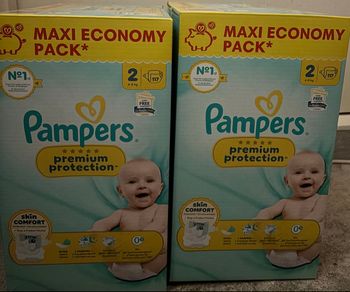 2 cartons couches Pampers premium taille 2 neuf