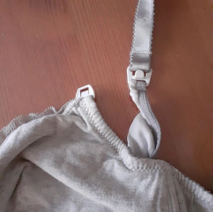 Soutien-gorge d'allaitement 80C - photo numéro 3