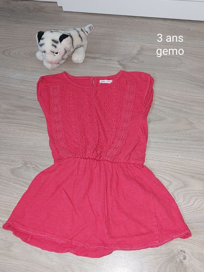 Robe 3 ans