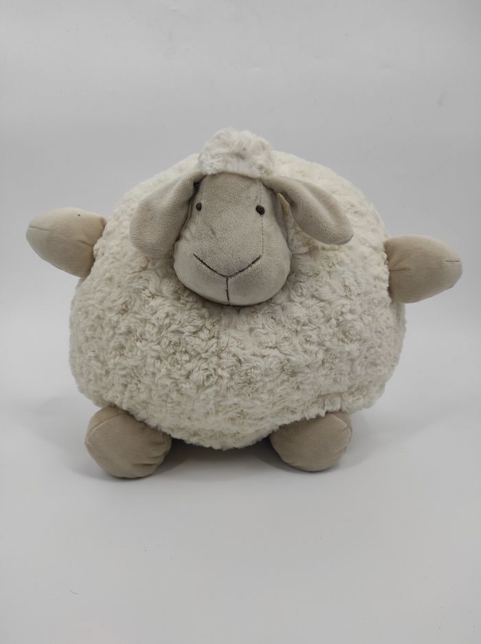 Grande peluche Mouton boule Delhaize
