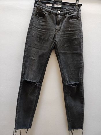 Jean skinny troué