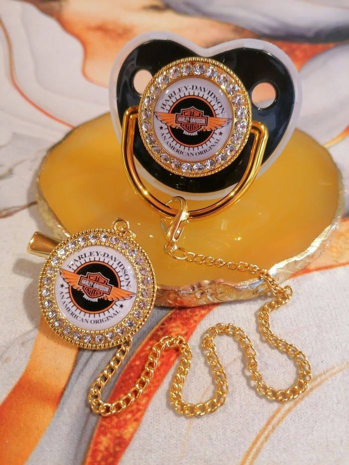 Tétine harley davindson noir