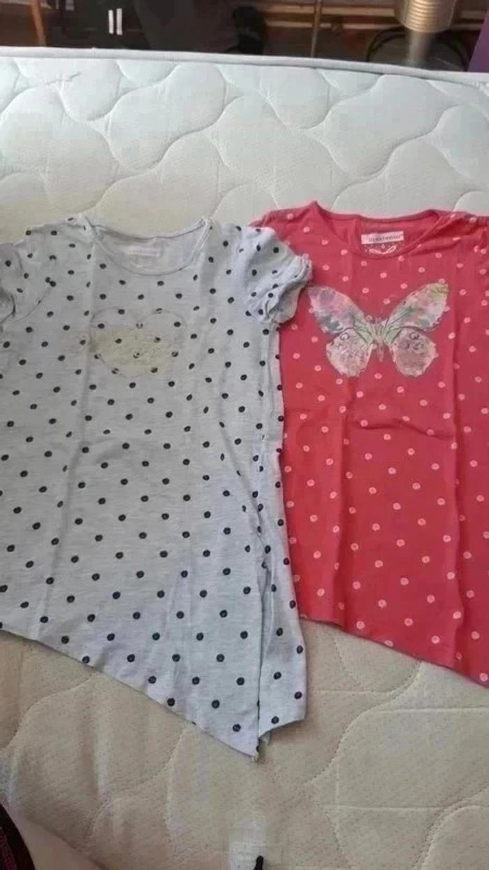 Lot 2 t-shirt 6 ans