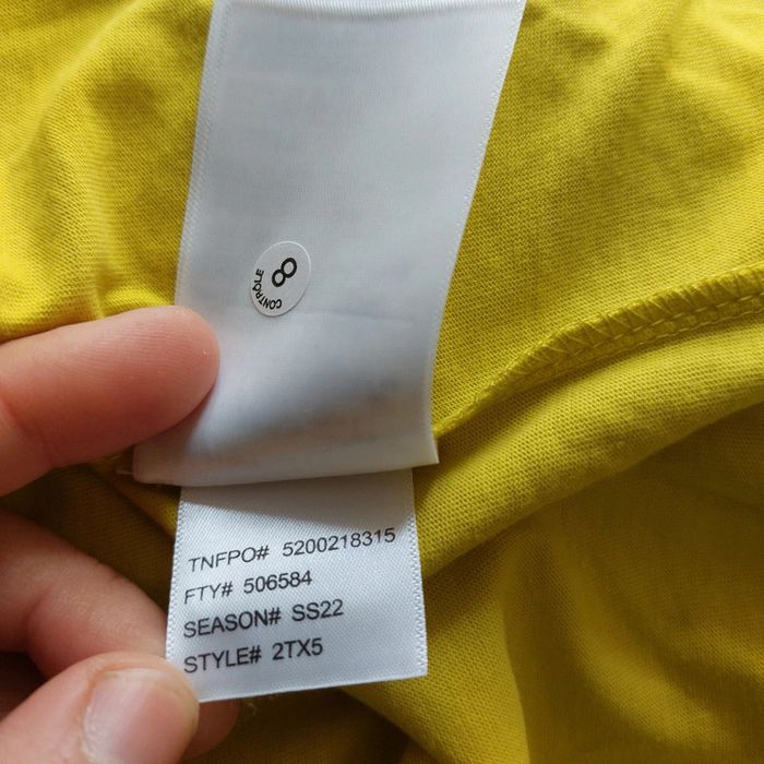 T shirt neuf étiquette TNF S homme - photo numéro 6