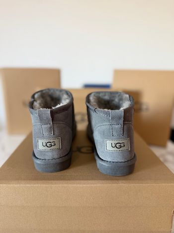 Ugg mini