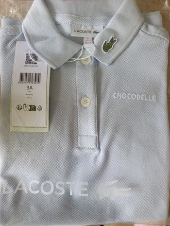 Robe Lacoste