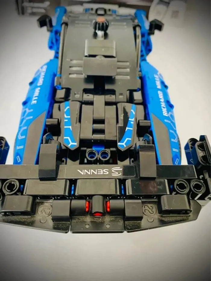 LEGO Technic 42123 - McLaren Senna GTR - Complet avec Notice - photo numéro 7