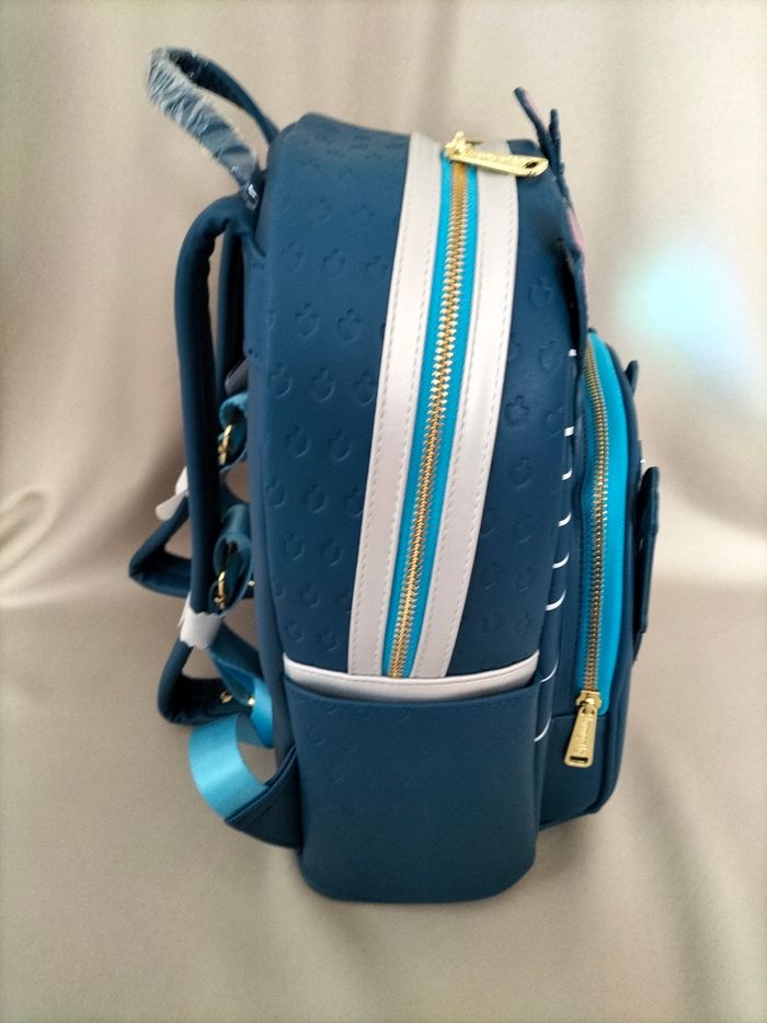 💙 Sac a dos Stitch - Loungefly Disney - Neuf 💙 - photo numéro 3