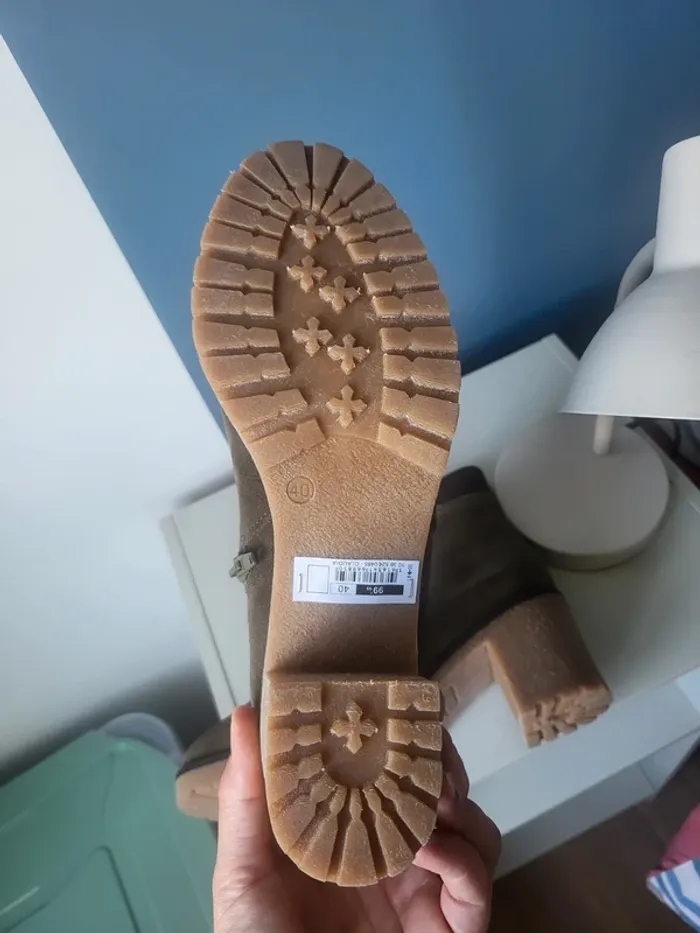 Boots kaki daim neuve eram taille 40 - photo numéro 4