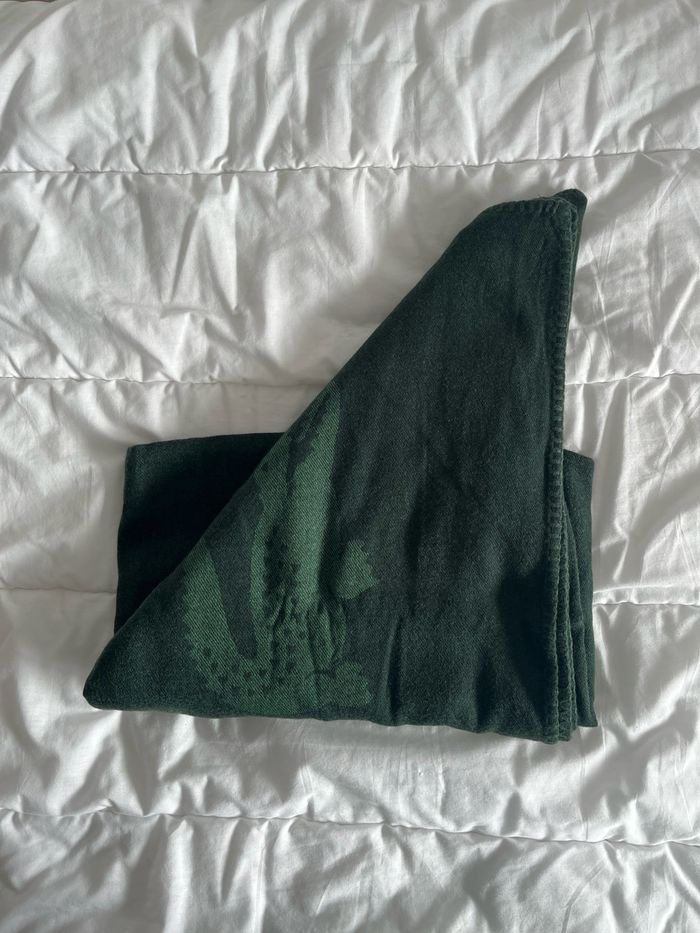 Plaide Lacoste - photo numéro 3