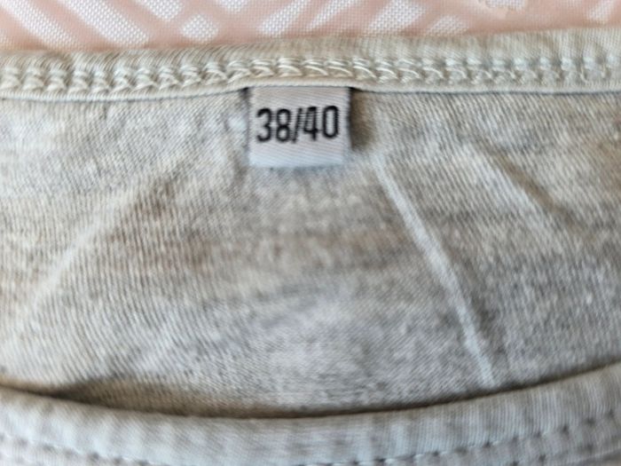 Maillot de pyjama Taille 38/40 - photo numéro 4