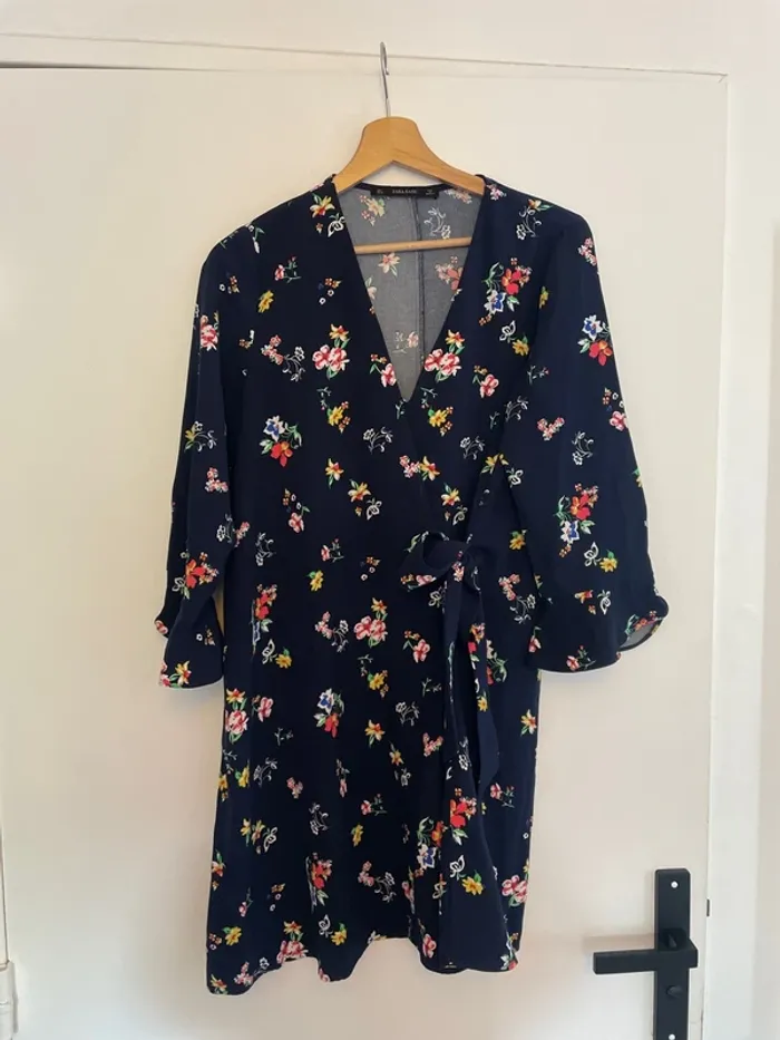 Robe marine effet cache coeur Zara L