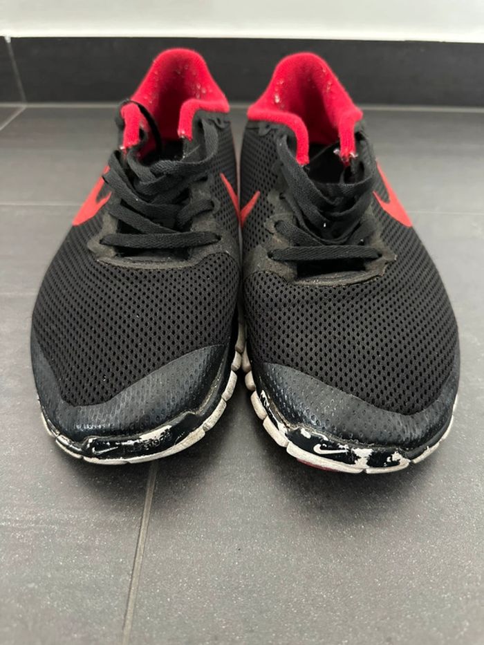 Chaussures nike taille 42 - photo numéro 2