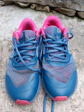 Paire de baskets fille