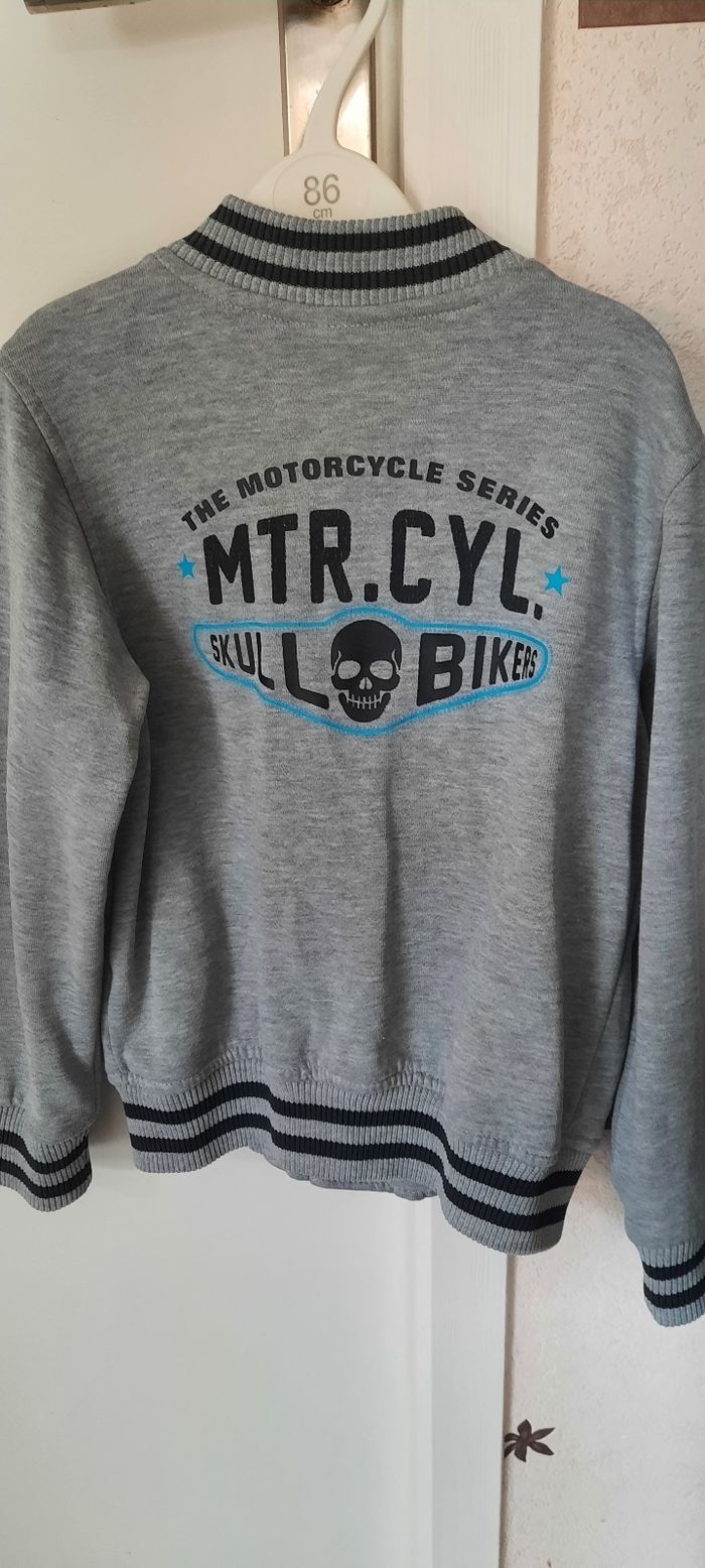 Veste 8 ans - photo numéro 4