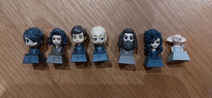 Lot de 10 personnages Wizzis Harry Potter Super U