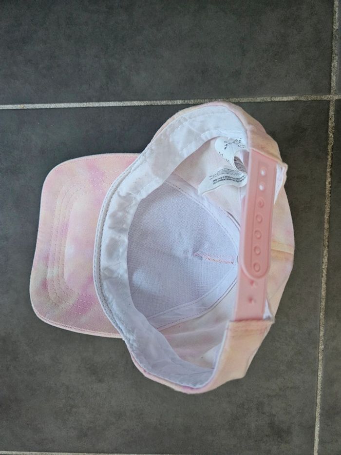 Lot Bob + Casquette FILLE (correspond à 1 enfant de 4-5 ans) Primark, Excellent État - photo numéro 12